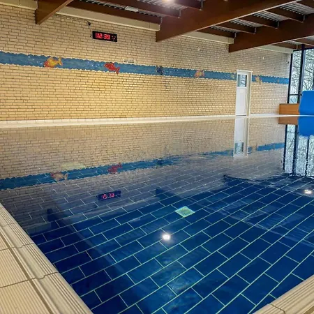 בית נופש Goldenescape 6p Vip Met Royale Tuin En Hottub 110 *