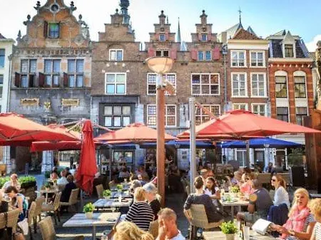6p Vip Met Royale Tuin En Hottub 110 *