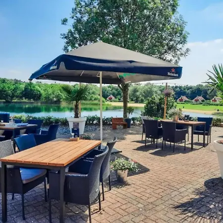 בית נופש Goldenescape 6p Vip Met Royale Tuin En Hottub 110