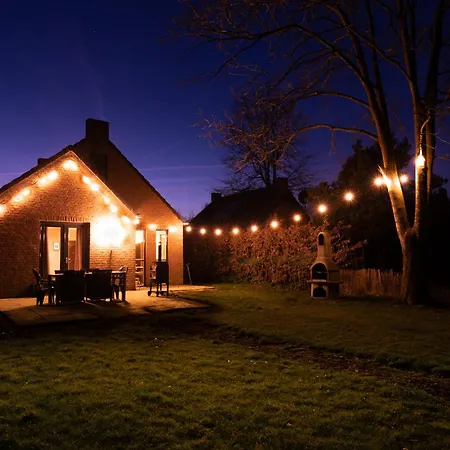 Goldenescape 6p Vip Met Royale Tuin En Hottub 110 בית נופש *