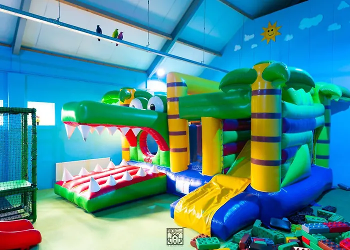 Goldenescape 6p Vip Met Royale Tuin En Hottub 110 בית נופש Ewijk