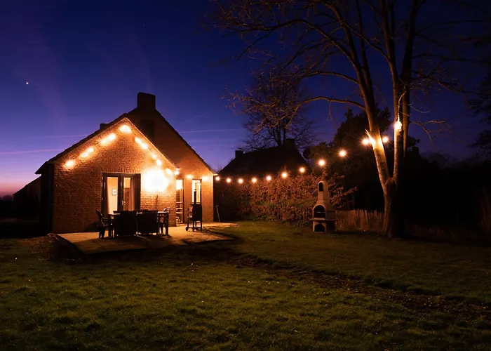 Goldenescape 6p Vip Met Royale Tuin En Hottub 110 בית נופש *