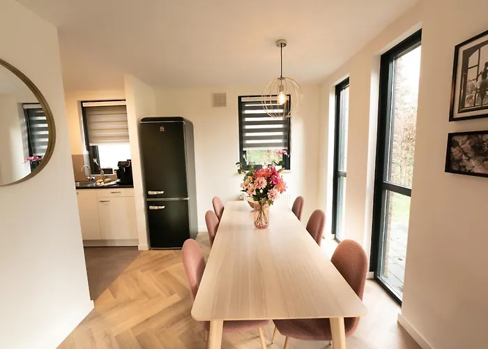 Goldenescape 6p Vip Met Royale Tuin En Hottub 110 *