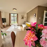 Goldenescape 6p Vip Met Royale Tuin En Hottub 110 * Ewijk