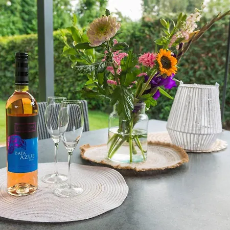 Vakantiehuis Goldenescape 6p Vip Met Royale Tuin En Hottub 110