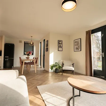 Goldenescape 6p Vip Met Royale Tuin En Hottub 110 *