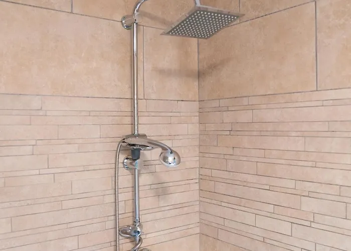 Goldenescape 6p Vip Met Royale Tuin En Hottub 110 *